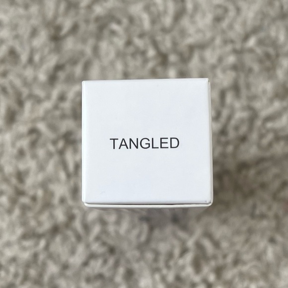 KAB Lip Gloss in Tangled - Picture 9 of 9